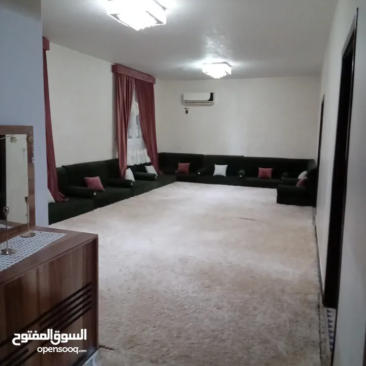 # اعلان # منزل للبيع  منزل للبيع فى ابو غيلان  منطقة الراقوبة مساحة الأرض 500 ومساحة المنزل 130 يوجد
