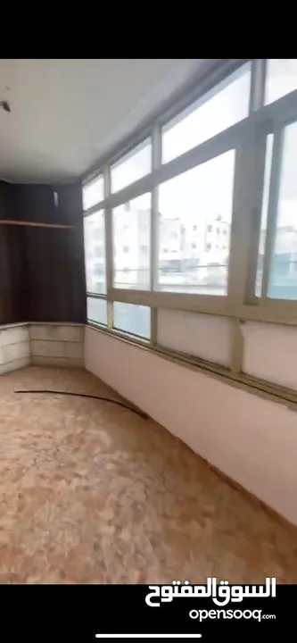 شقة للتجار في ام الشرايط