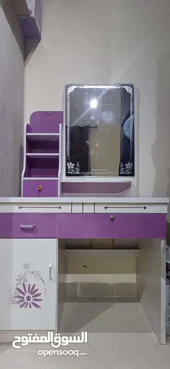 KIDS PURPLE DRESSING TABLE WITH SEAT