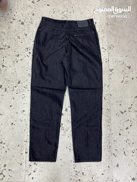 بنطلون Harley Davidson  size 32/34 شامل توصيل البنطلون قديم سعرو على المواقع الثانيه اغلى