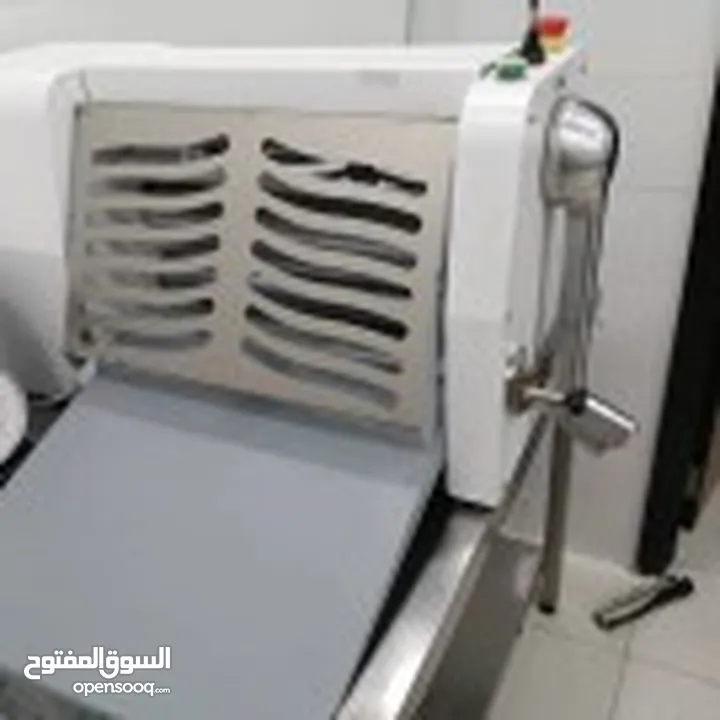 معدات مطاعم ومخابز للبيع بسعر مناسب