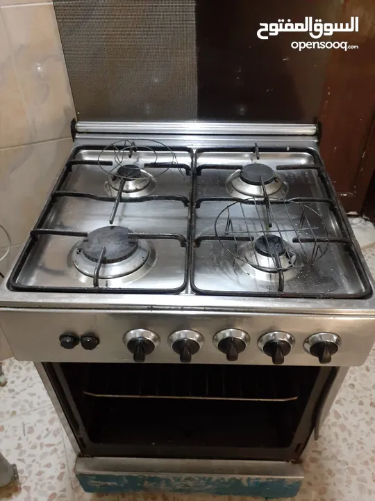 غاز فرن 4 عيون بدي استالس ما بصدي