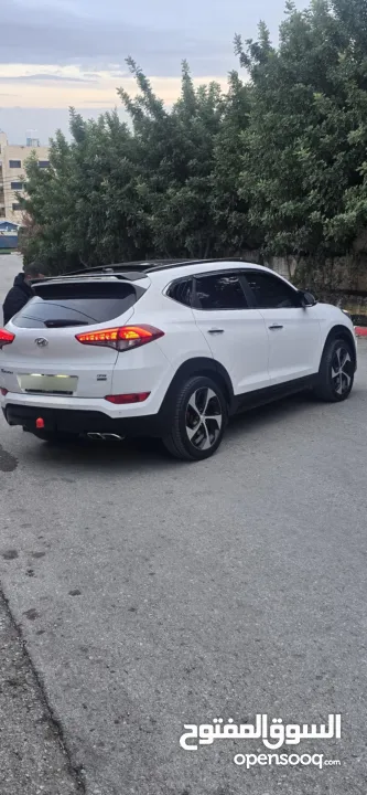 هيواندي توسان 2017 رخصه فل الفل مسكررررر  غرفه مميزه لون خمري