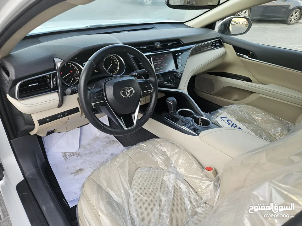 Toyota camry model 2020 Gcc full option V6 3.5 cc