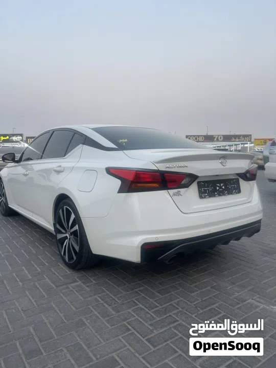 Nissan altima 2022 GCC SR