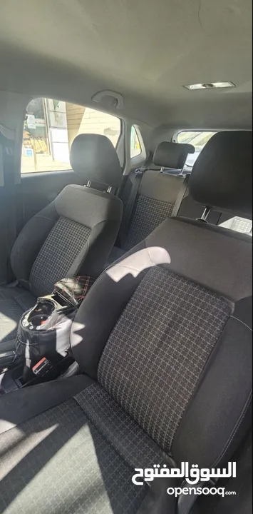 volkswagen polo 2017