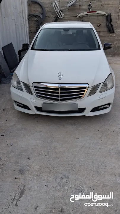 مرسيدس اي 200 2012