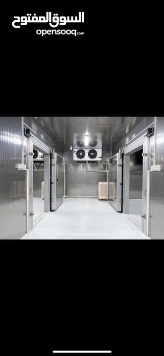 مستودع مع غرف تبريد للايجار