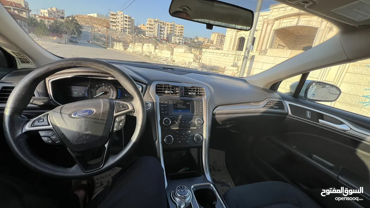 Ford fusion se 2018