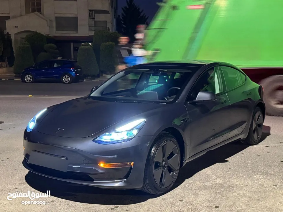 tesla model 3 standard plus 2023