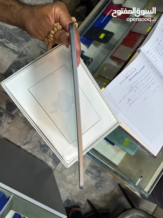 iPad Pro, 11-inch (3rd generation) بي طخة بشاشة السعر 470+ تفاصيل بالوصف