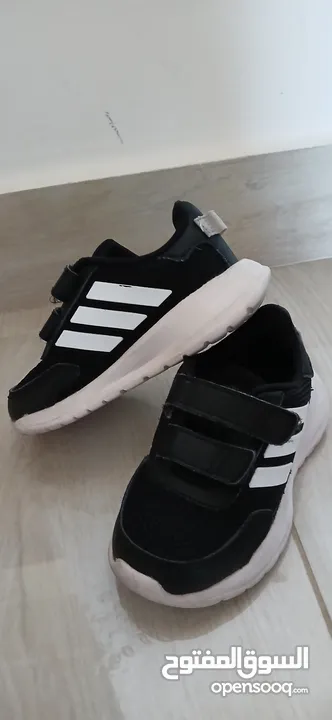 بوط رياضة ولادي ماركة adidas