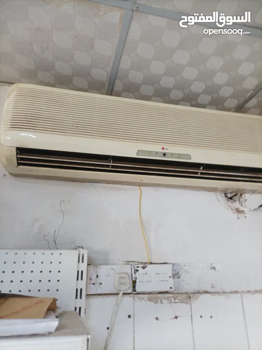 good AC good condition cold