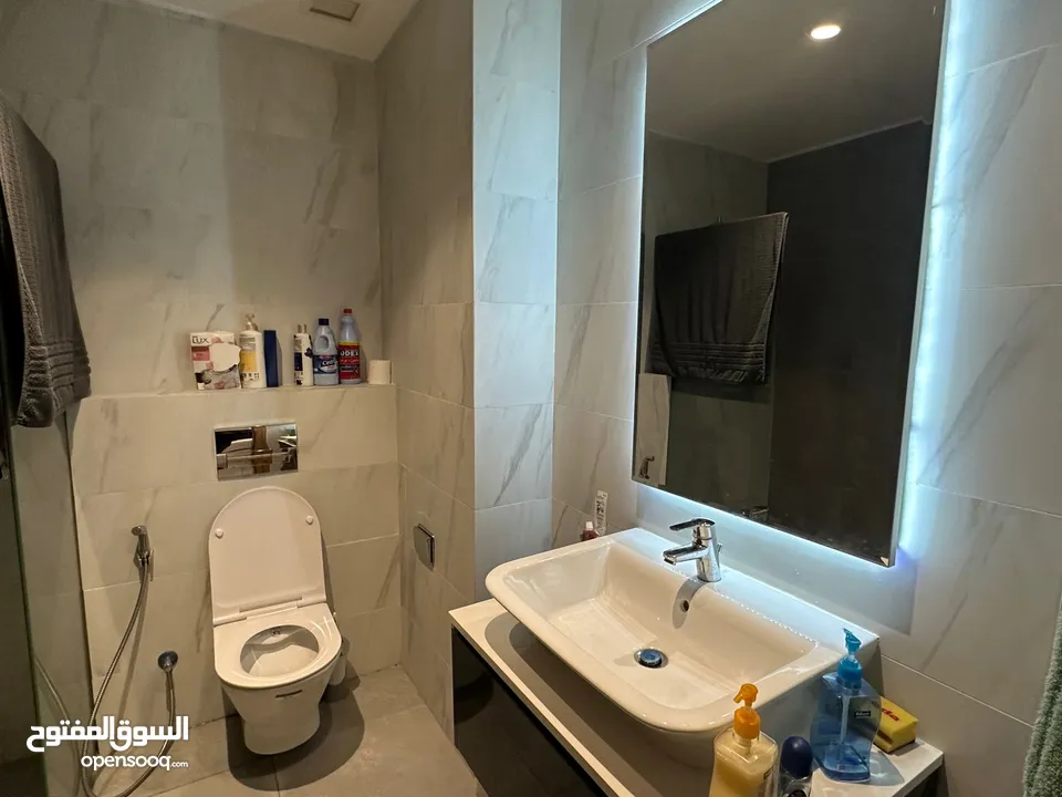 شقة مفروشة للايجار في العبدلي ( Property 38102 )