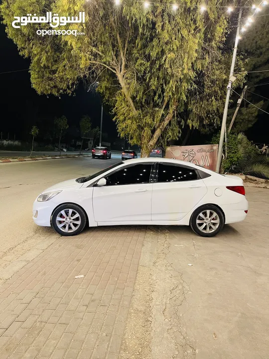 هونداي اكسنت ماطور 1600 جير 4غيار