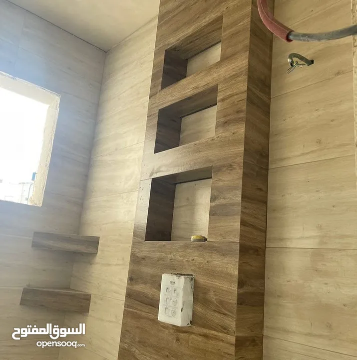 بلاط بجميع انواعه تسليم هندسه  نصل لكم أينما كنتم