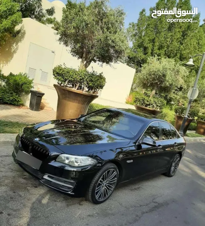 BMW 528i Gold Package بحالة ممتازة