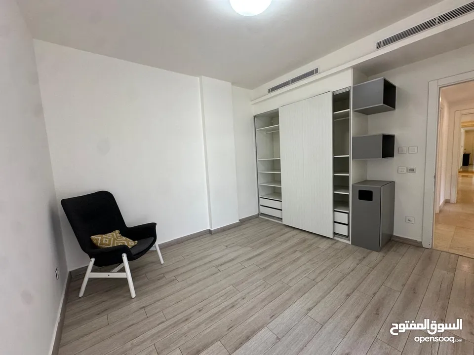 شقه مفروشه للايجار في الدوار الرابع ( Property 42952 )-175063744