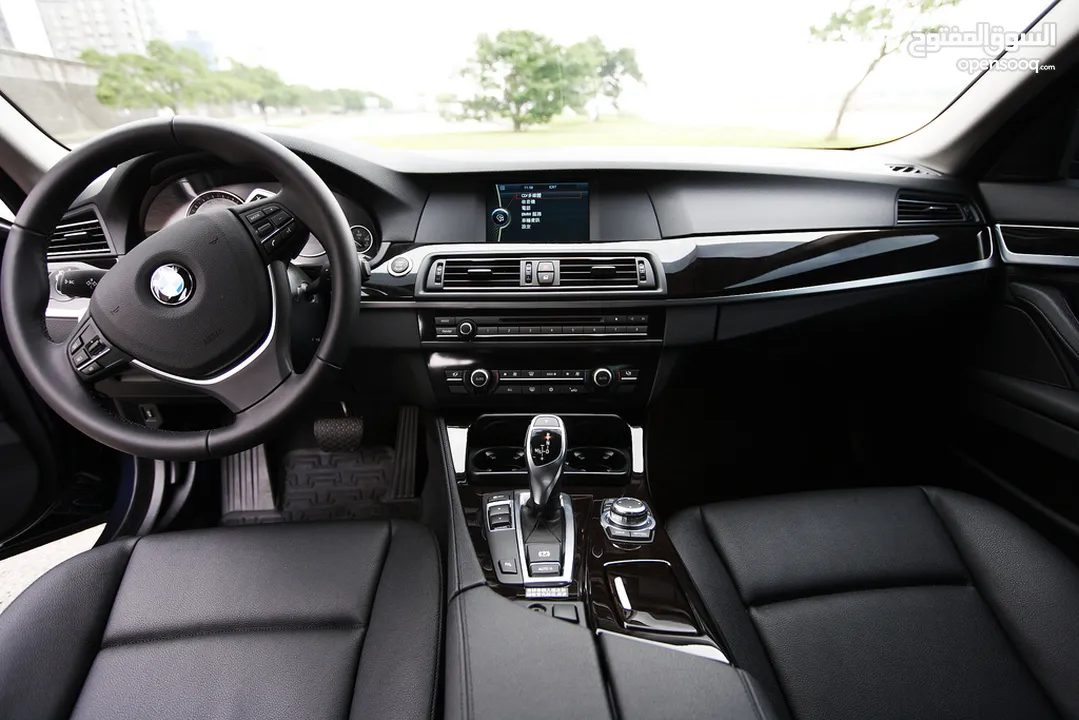 BMW 528i - 2013 - Sports Seats