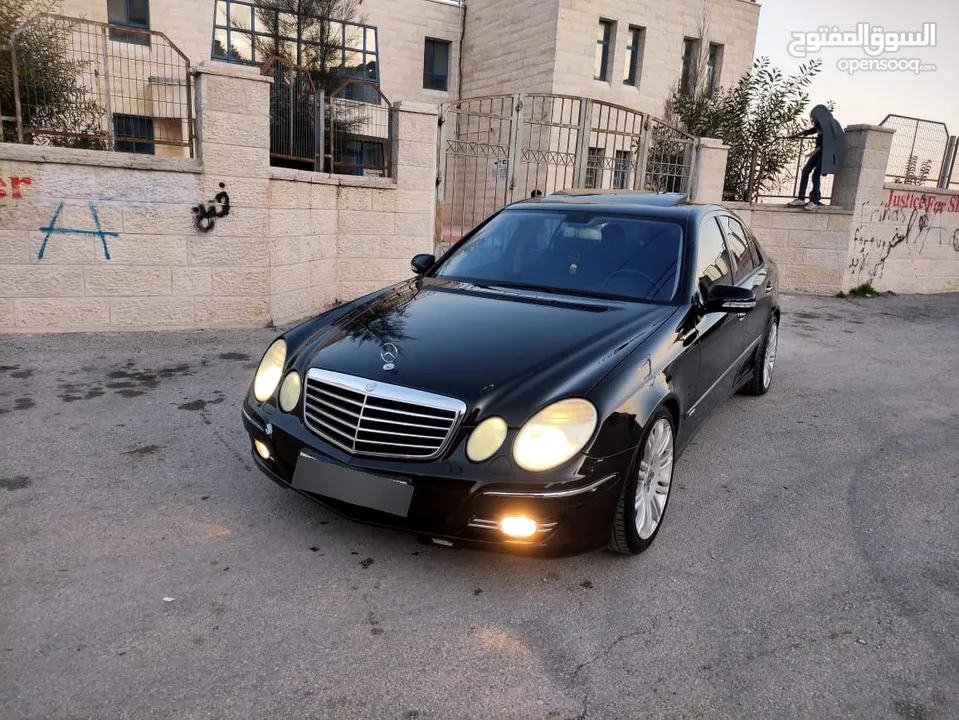 MERCEDES  BENZ  E200 KOMPRESSOR