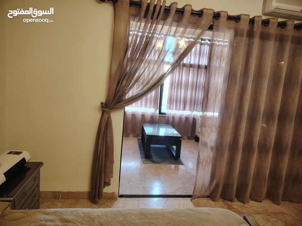 شقة مفروشة فاخرة للايجار الجبيهة