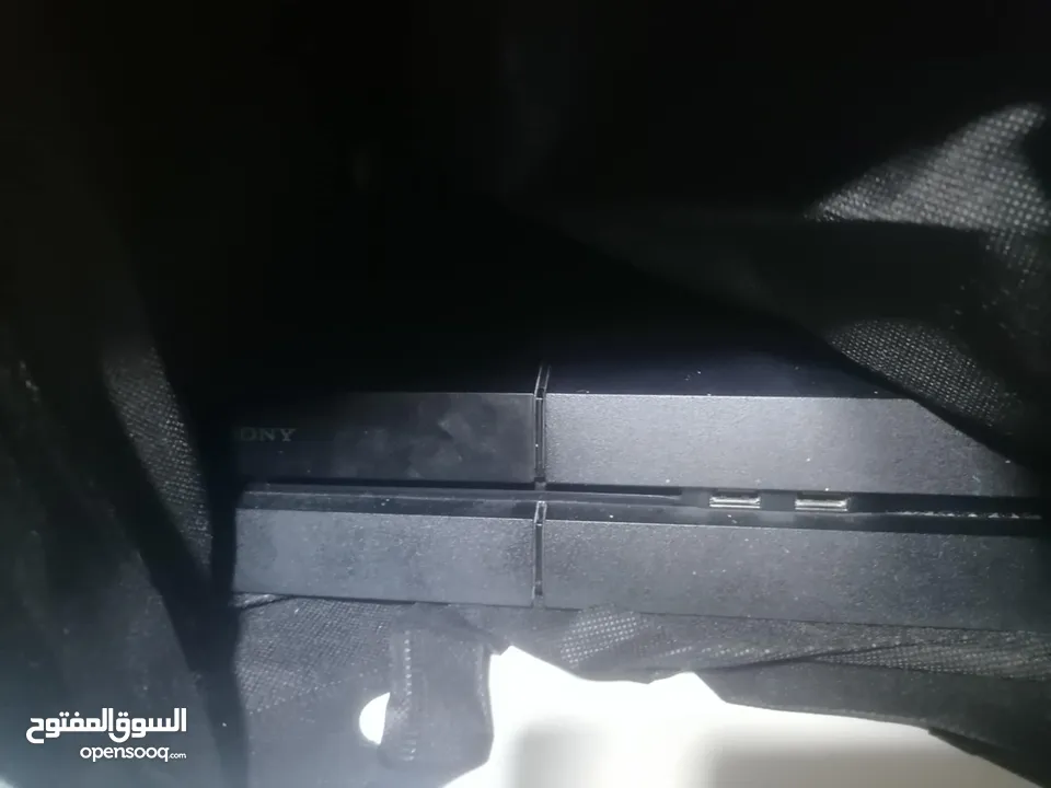 بلاي ستيشن 4 فات للبيع فقط لا يوجد بدل ولا توصيل ايدين والعاب ......................................
