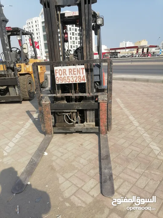 FORKLIFTS FOR RENT