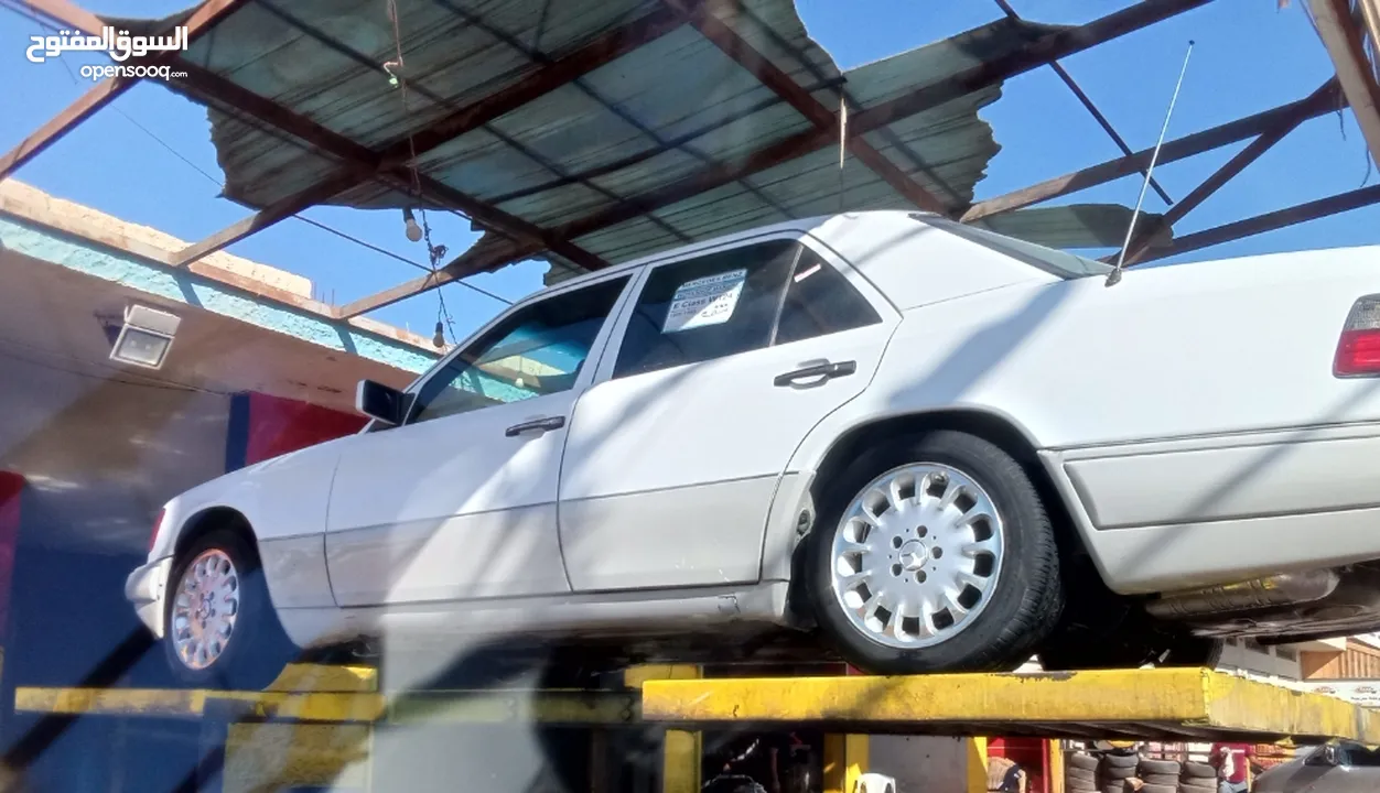 مارسيدس بنز 1994  e200