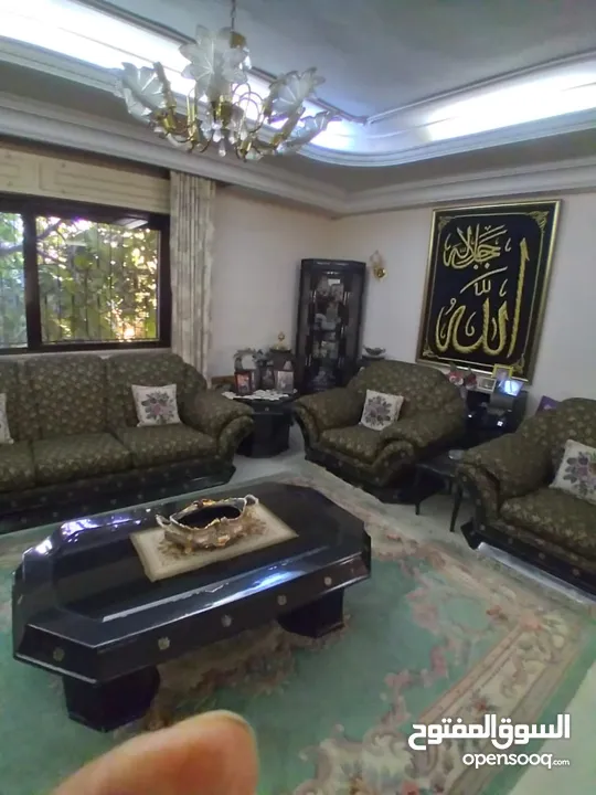 فيلا للبيع في الصويفية - REF : 12169
