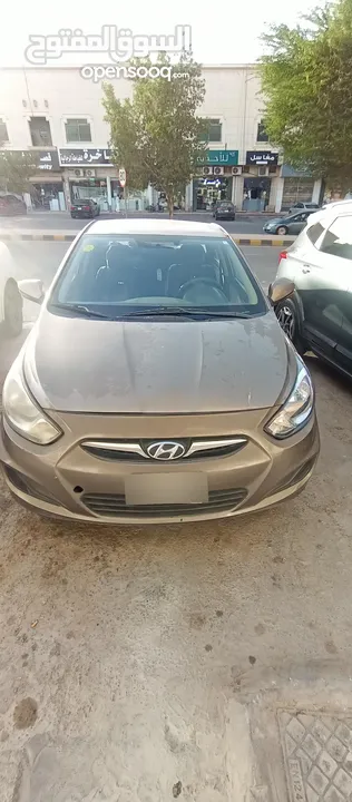 Hyundai Accent 2012 Auto gear
