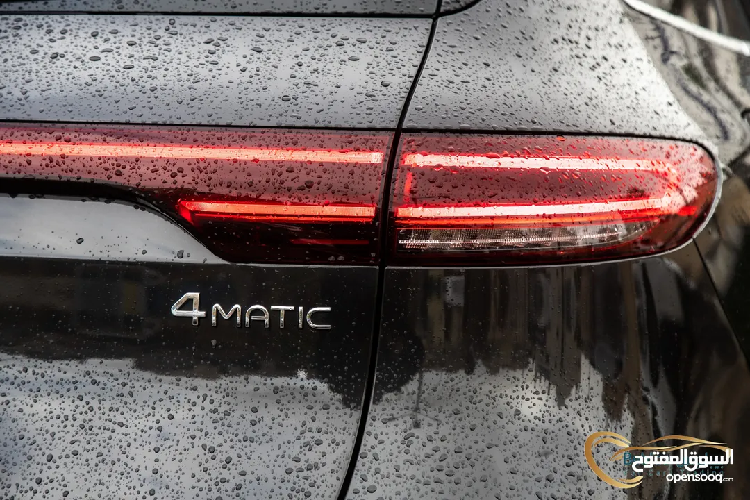 Mercedes EQC 2022 4matic Amg kit   السيارة بحالة ممتازة جدا