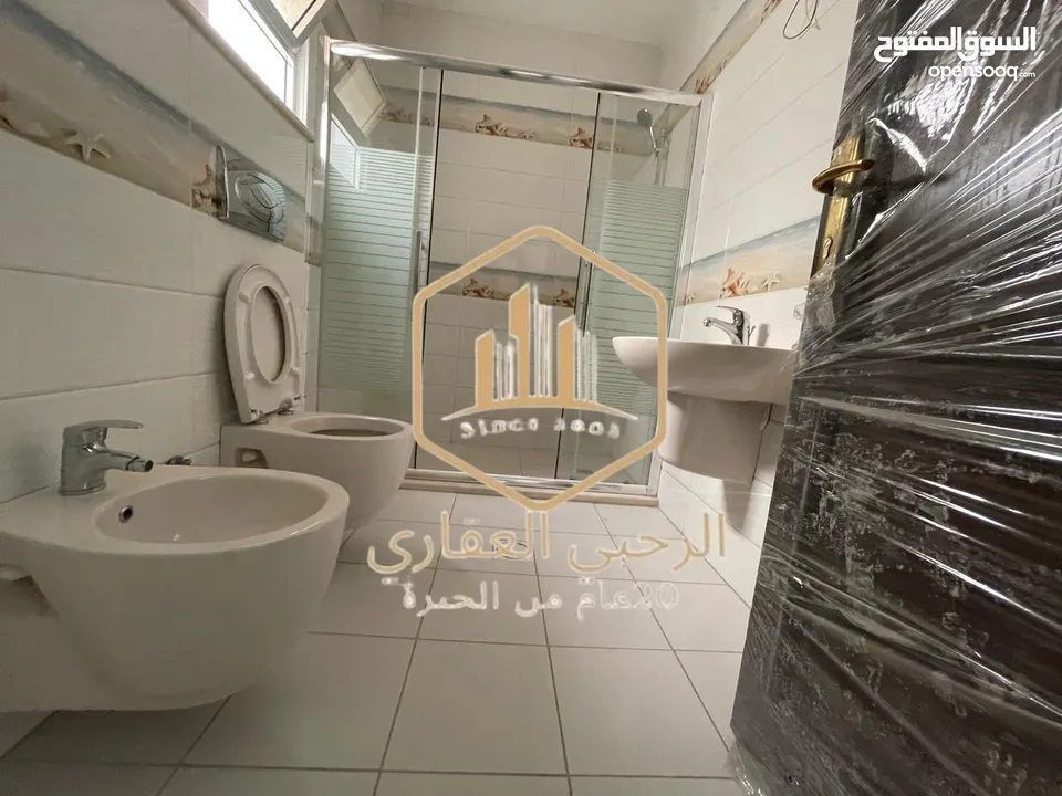 شقة / للايجار / لم تسكن / 3نوم / الجاردنز / 180 متر