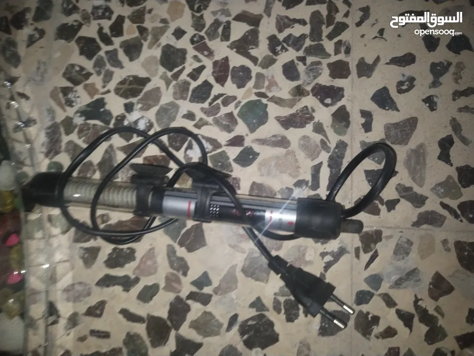 1حوض سمك 2مسجل 3شماعة عدد2 4منقل فحم