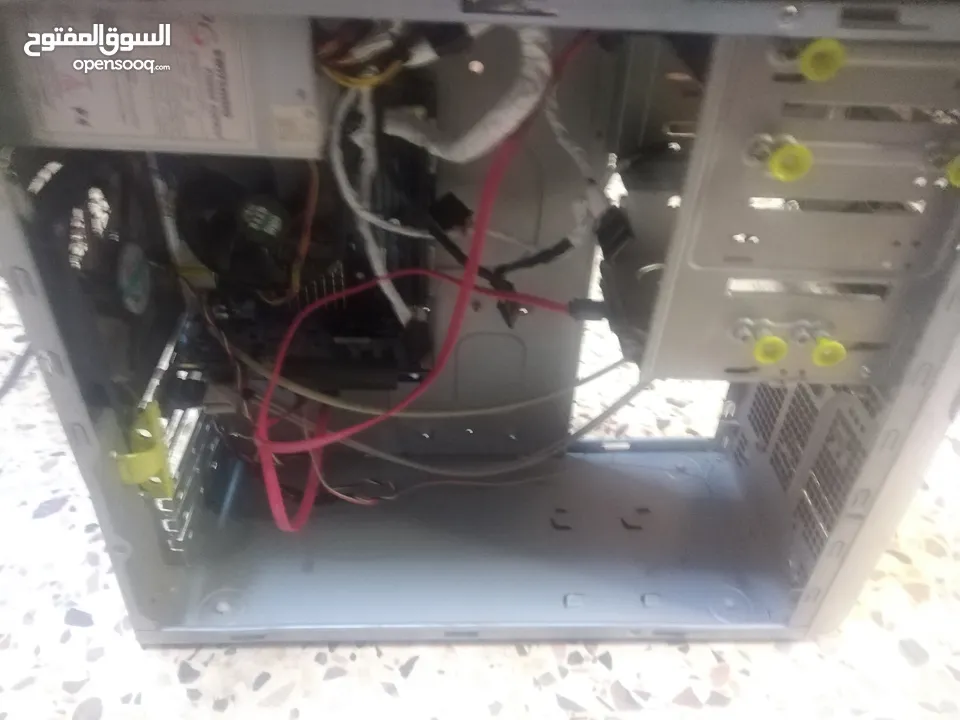 كمبيوتر للبيع قابل للتفاوض