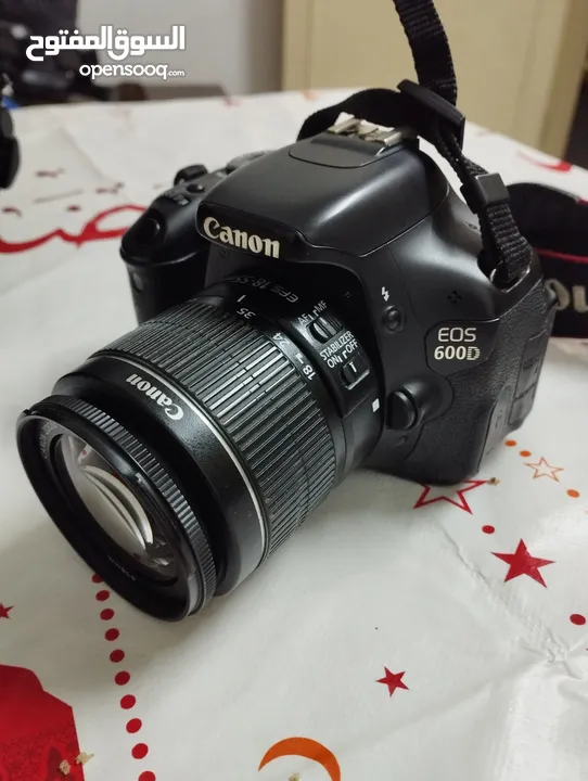 كاميرا كانون 600D
