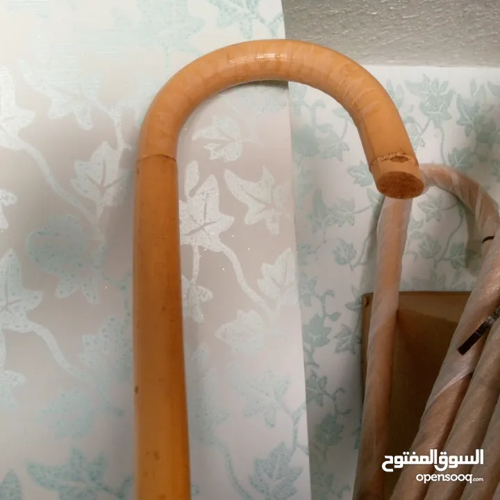 عكازات خيزران مستوردات من اندونيسيا مش خيزران مصري
