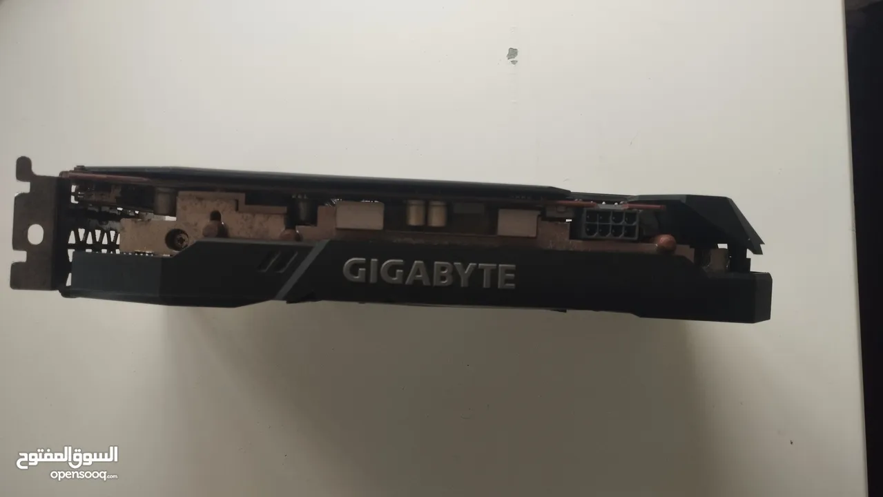 كرت شاشة rx 5500 xt 8g نسخة gigabyte