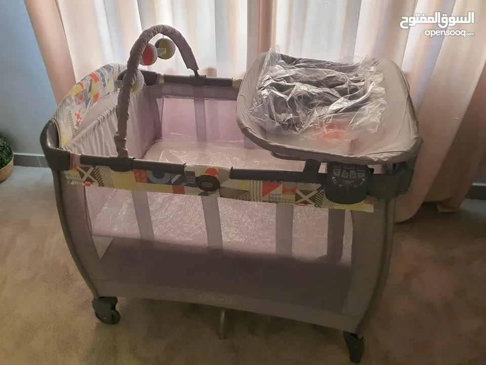 Graco Playpen سرير متنقل