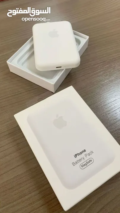 MagSafe Battery pack  MagSafe الاصلي مع لوغو ايفون   باور بانك اللاسلكي 5000 W