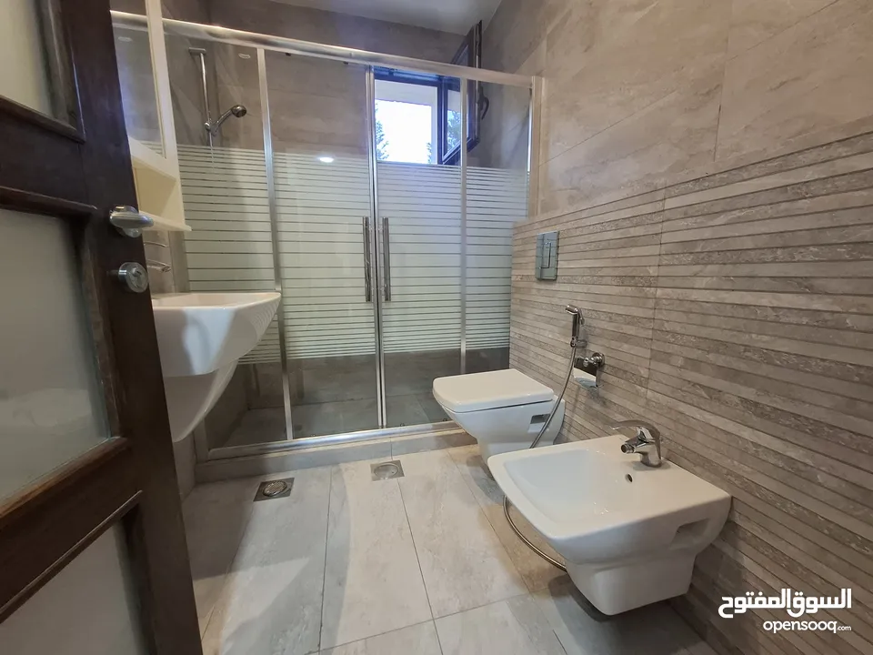 شقة شبه مفروشة للإيجار ( Property 43384 )-175083957