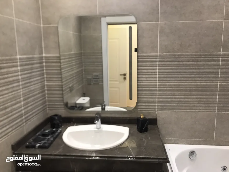 Luxurious Apartment For Rent شقة فاخرة للإيجار