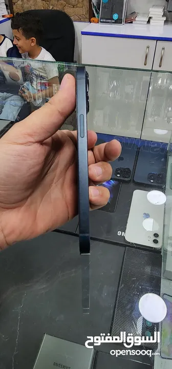 iPhone 13 128GB بسعر مميز جدا
