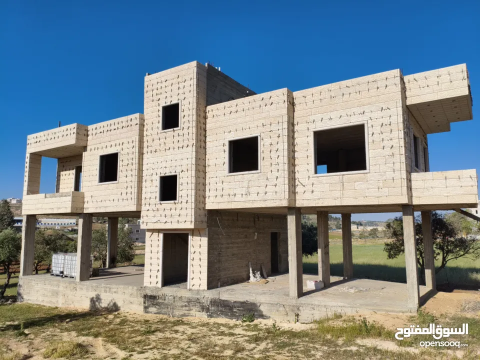 الارض والبيت المستقل للبيع زباين الكاش سعر حرق الارض والبيت المستقل للبيع في دورا  سعرحرق