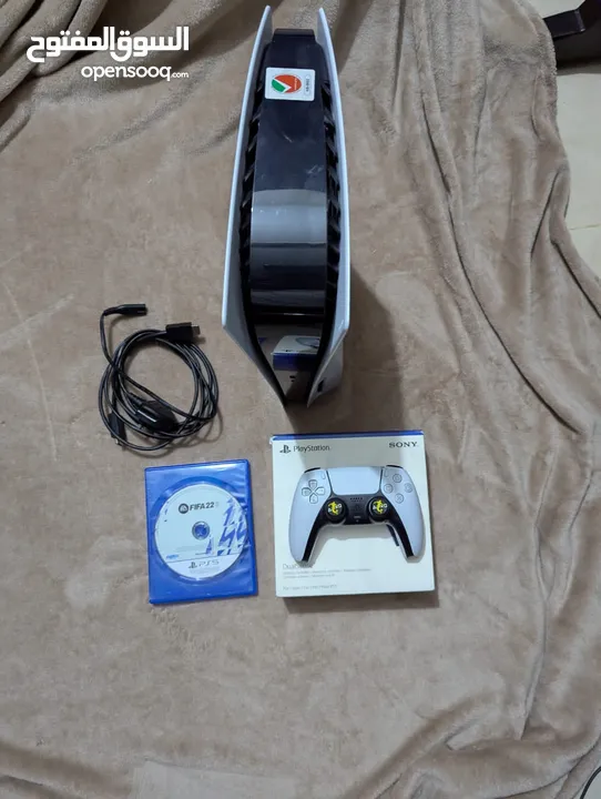 ps5 disc with original controller and fifa 22