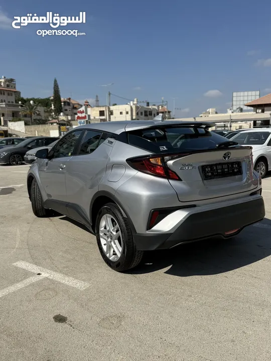 تويوتا C-HR ترخيص 2022 محرك 1800 هايبرد حصان 170