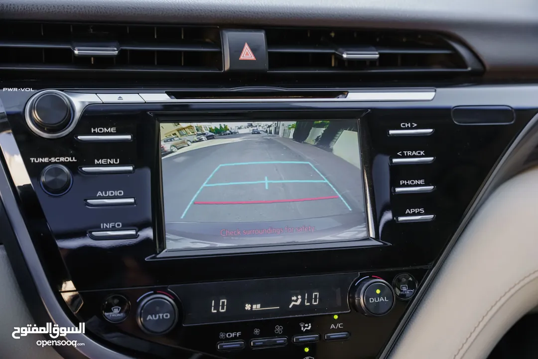Toyota Camry GLE Hybrid 2019  تويوتا كامري GLE هايبرد  فل كامل مع فتحه