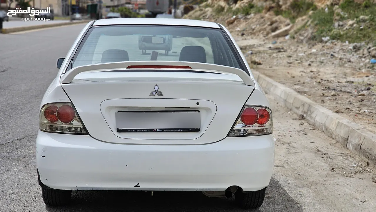 لانسر 2004