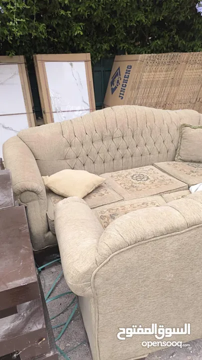 طقم ضيوف 7 مقاعد خشب زان بحاله ممتازه جدا جدا مع السجاده