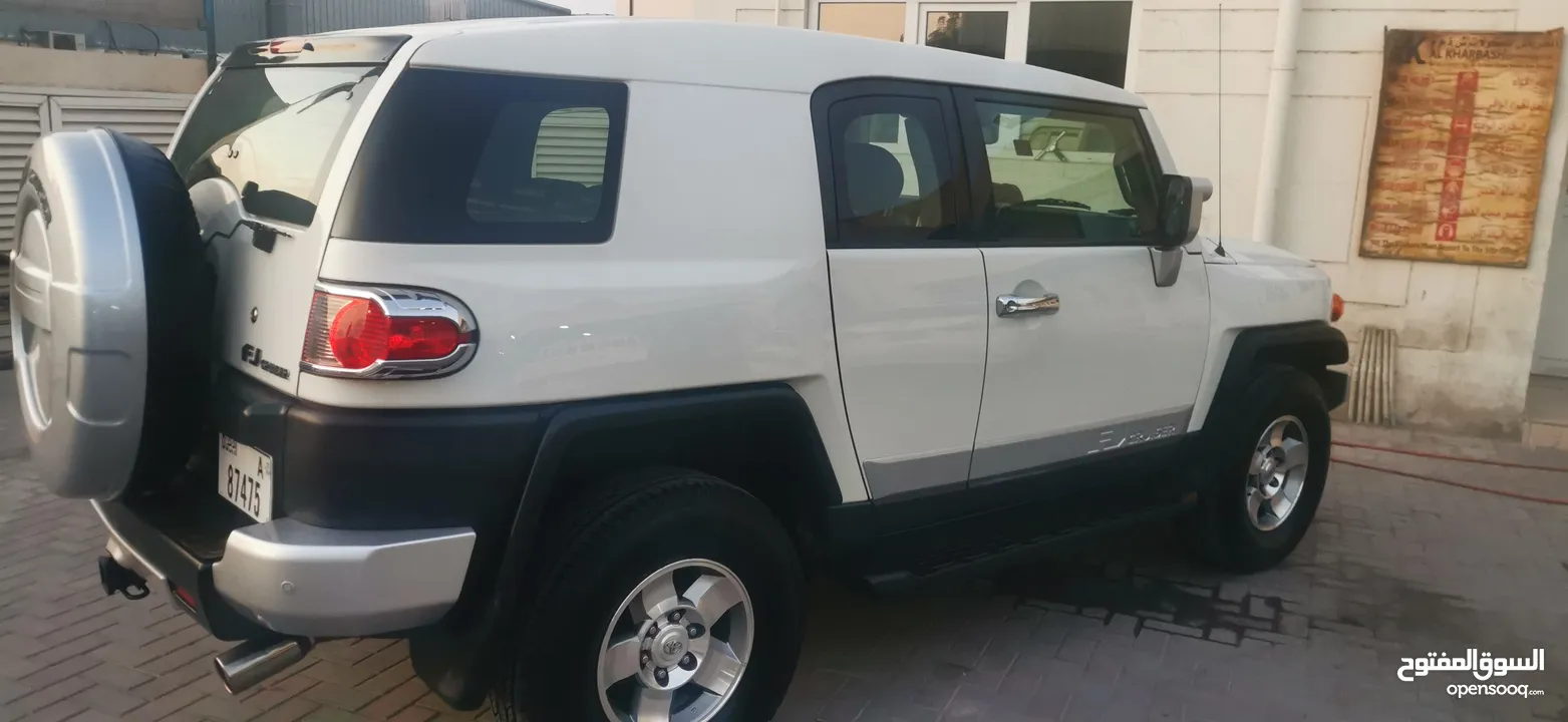 Toyota fj 2010