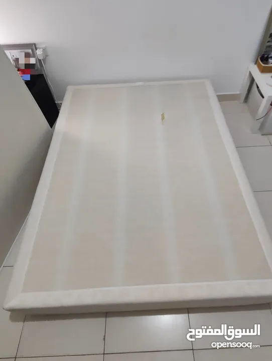 queen size divan bed base.  150x200 cm